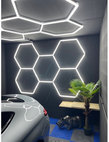 Eclairage LED Hexagonal 24 barres LED - L244 cm - pour garage ou autre espace professionnel